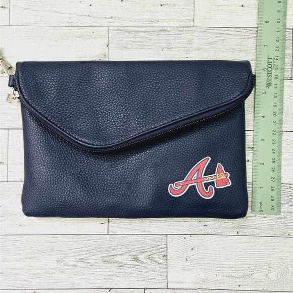 Atlanta Braves Officially Licensed MLB Fold Over Wristlet - Picture 8 of 9